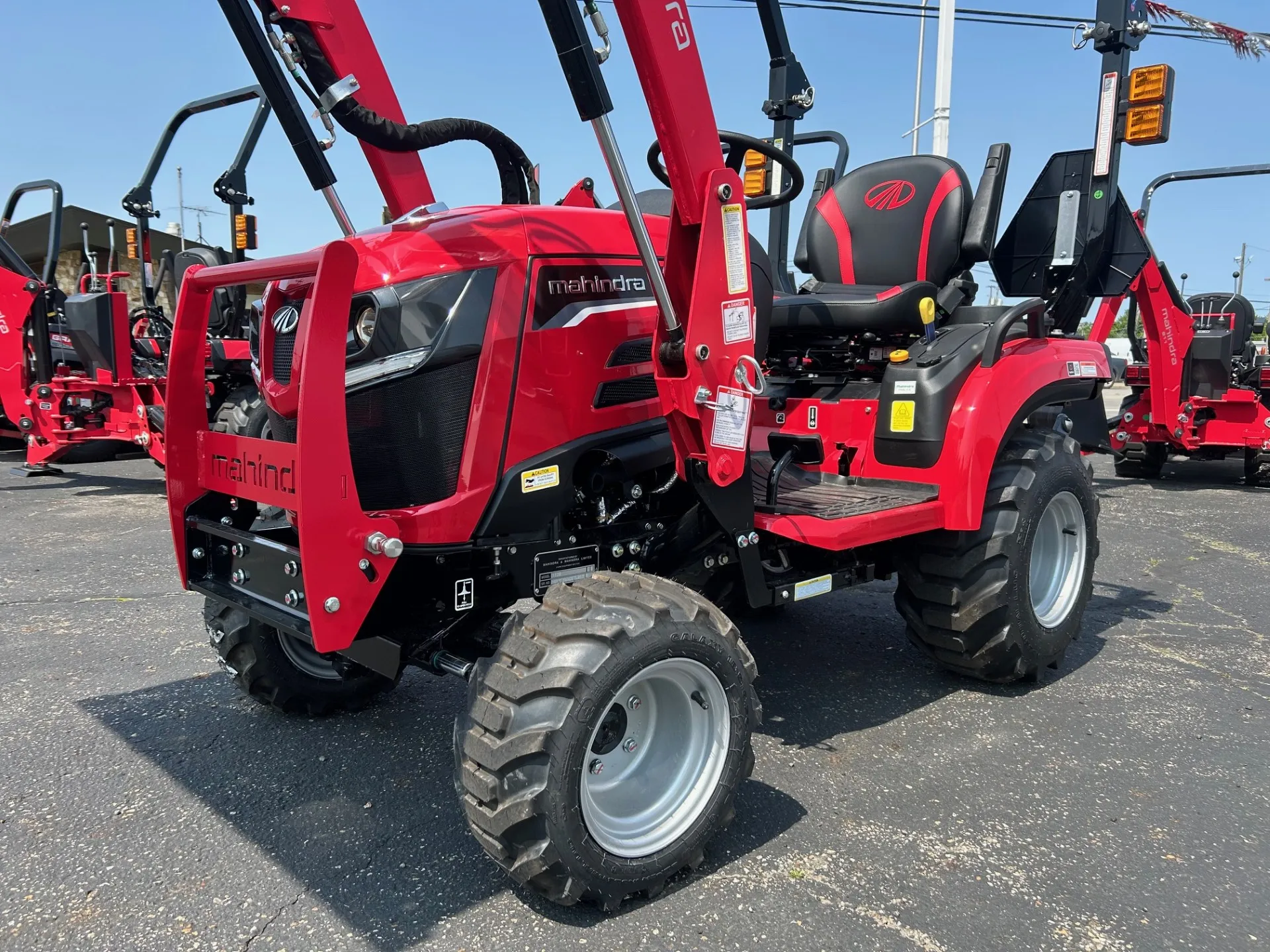 2026 Mahindra 1120 1120 HST - Main photo