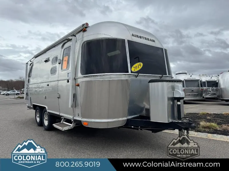 2019 Airstream International Serenity 23CB - Photo 2