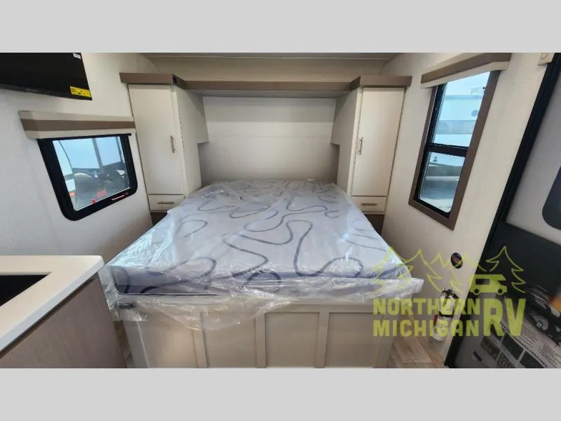 2026 East to West Alta 1800MBH LE - Photo 4