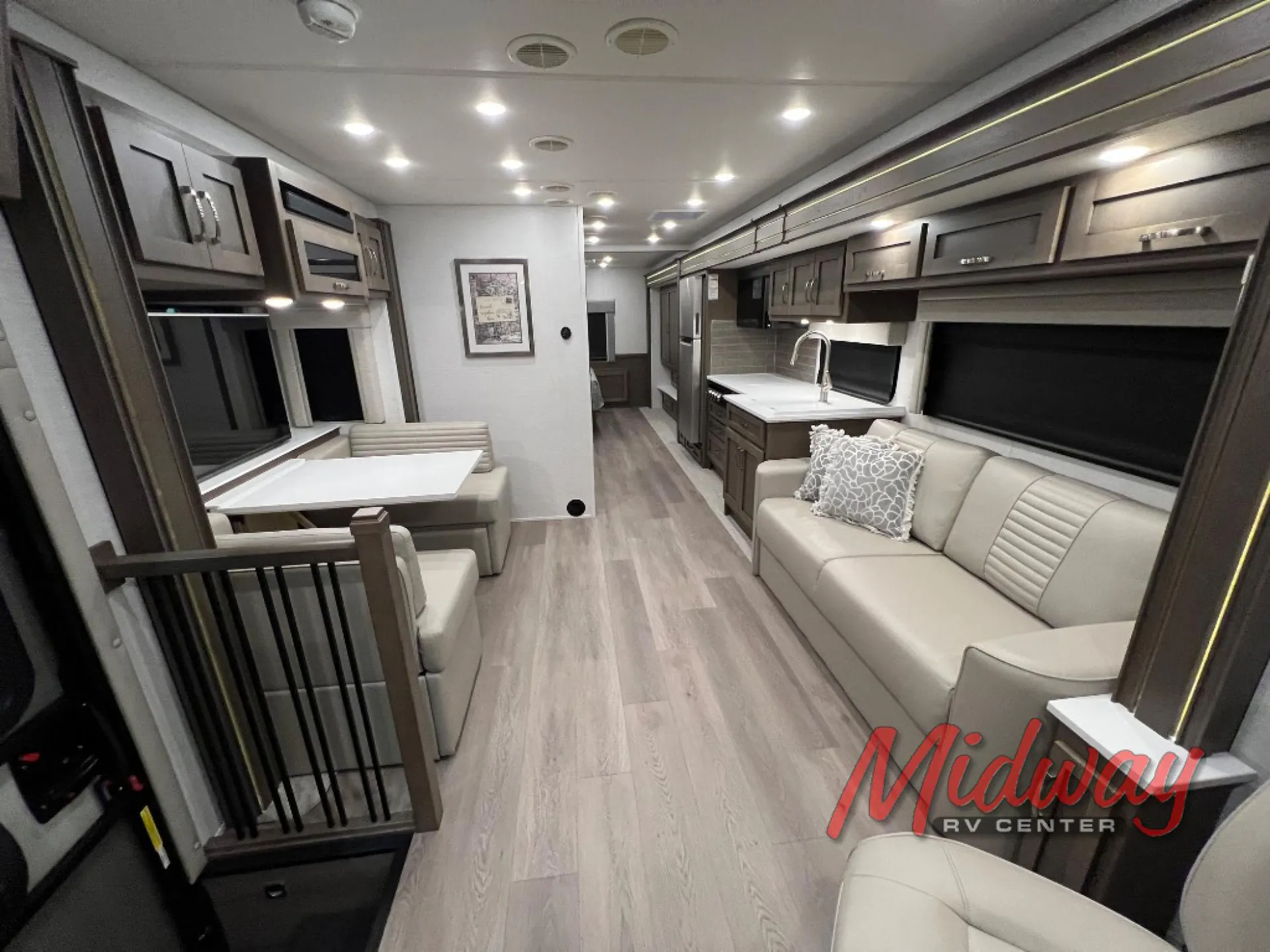 2026 Newmar Bay Star 3225 - Photo 4