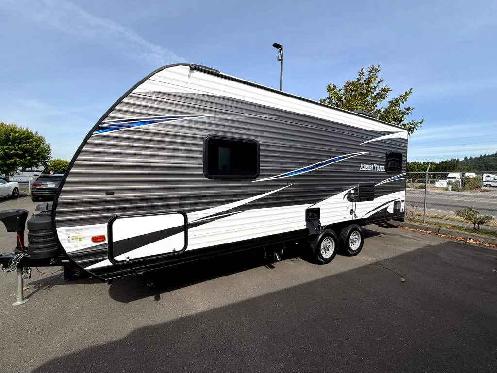 2019 Dutchmen Aspen Trail 2050QBWE - Photo 4