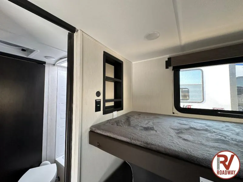2026 Forest River Cherokee Alpha Wolf 29TB, Photos photo 38