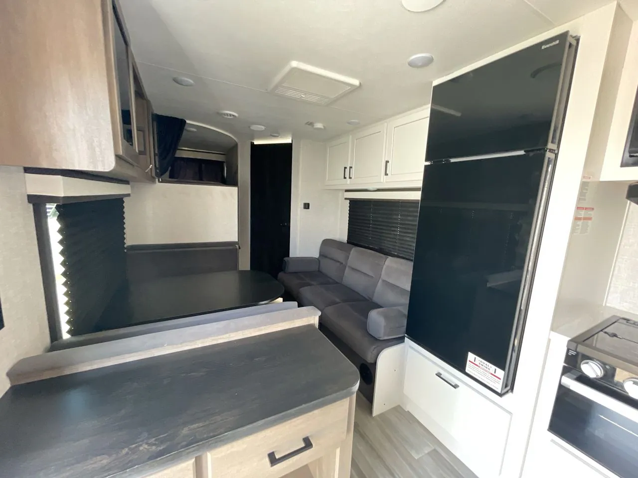 2024 Jayco Jay Flight 274BH - Photo 4