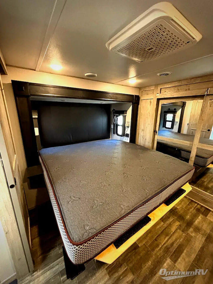 2022 Keystone Avalanche 390DS, Photos photo 7