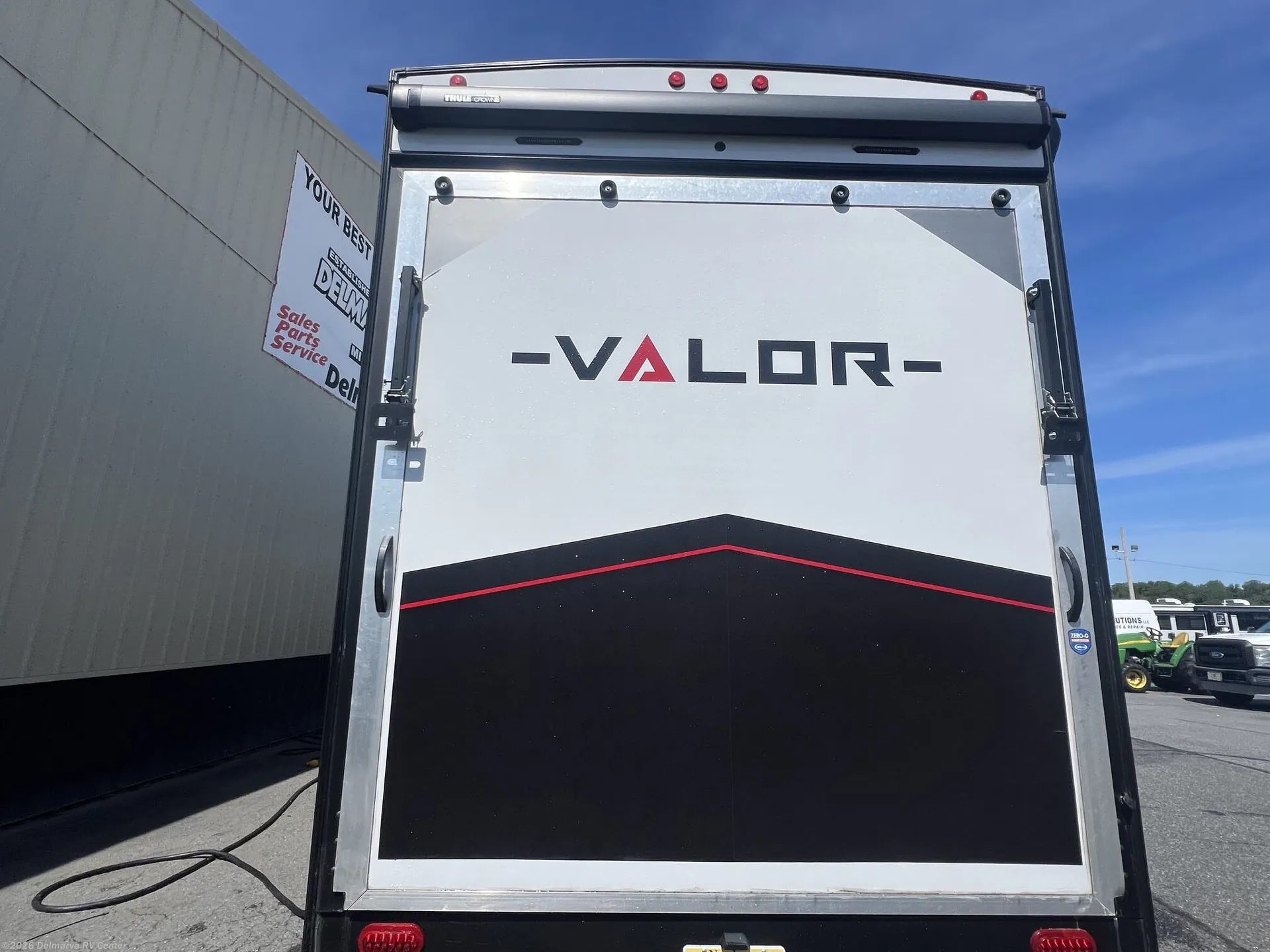 2021 Alliance RV Valor 36V11 - Photo 4