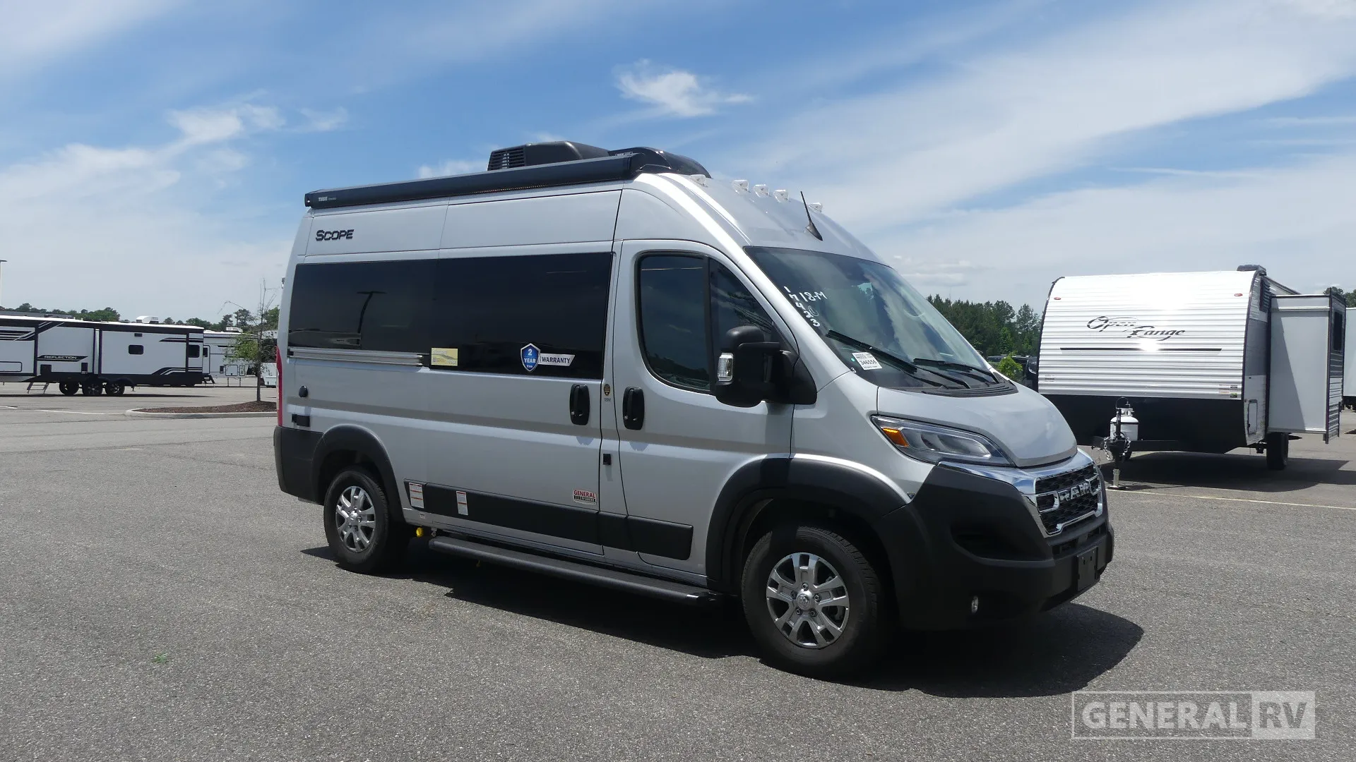 2027 Thor Motor Coach Scope 18M - Photo 2