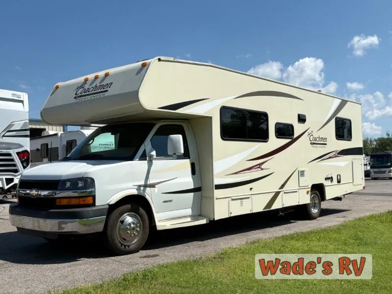 2014 Forest River RV Freelander Used    M-28 QB - Photo 3