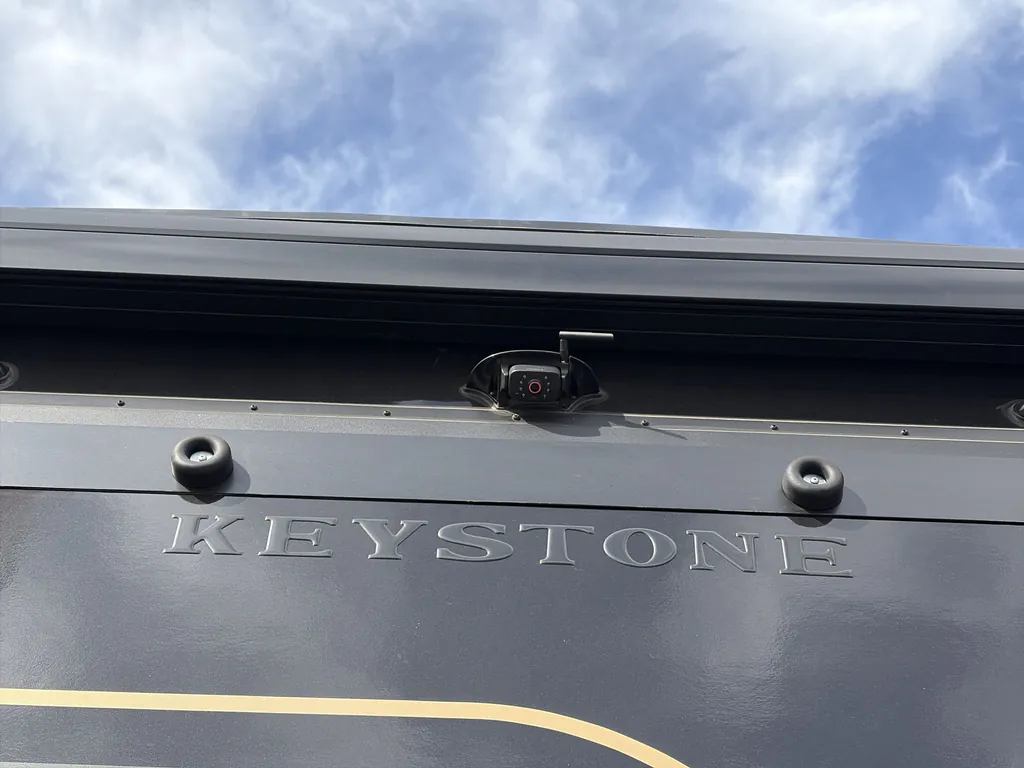 2026 Keystone Raptor 433, Photos photo 28
