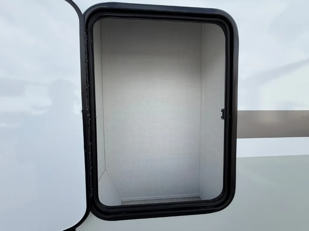 2027 Forest River Flagstaff Micro Lite 25MBR — Photo 6