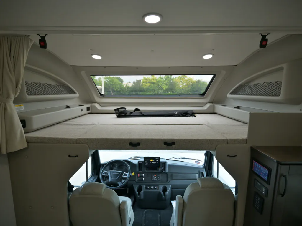 2027 Entegra Coach Accolade 37K, Photos photo 4