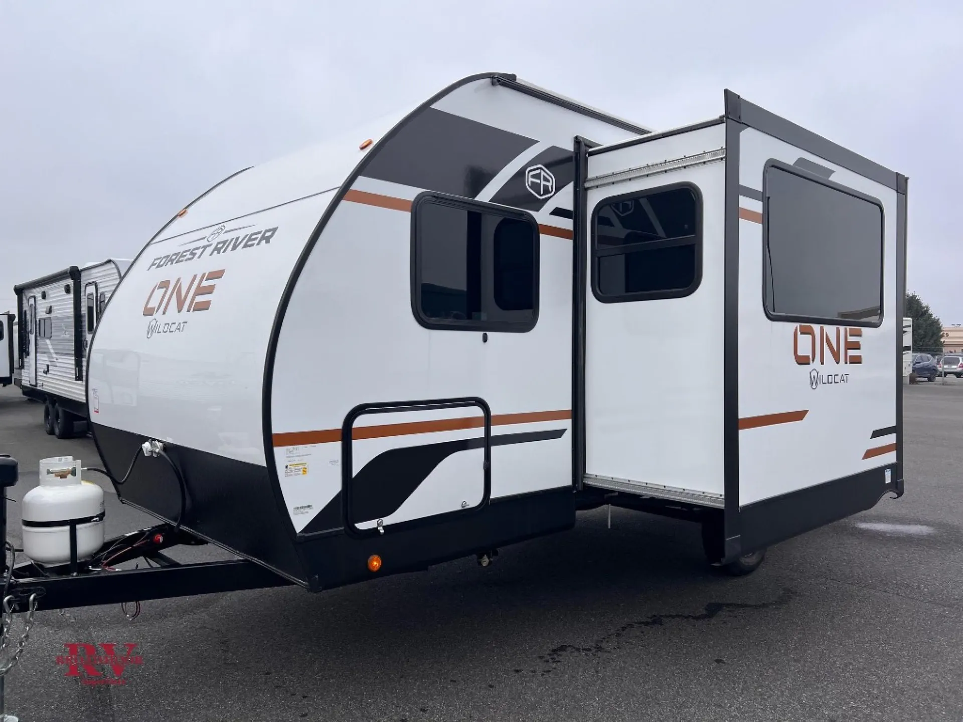 2026 Forest River Wildcat ONE 181DBEDS - Photo 3