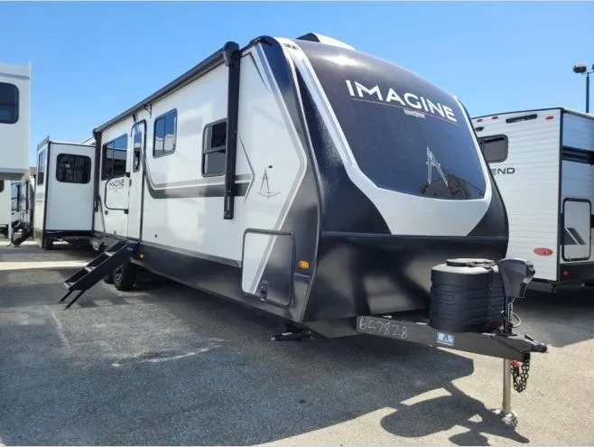 2026 Grand Design Imagine 3100RD - Photo 3