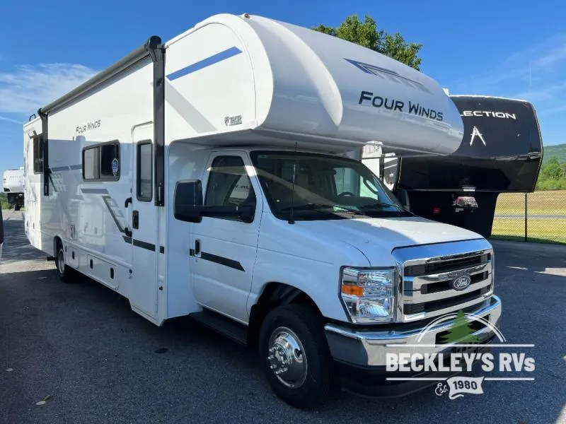 2027 Thor Motor Coach Four Winds 31H - Photo 2