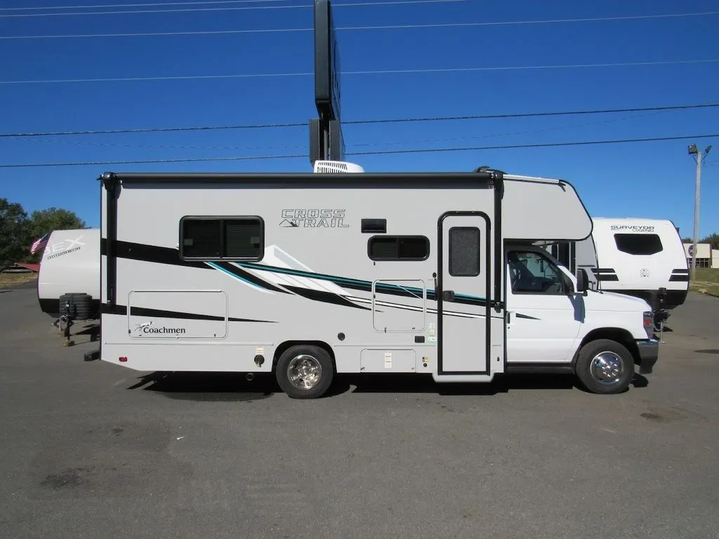 2024 Coachmen Prism Select 24CB - Photo 4