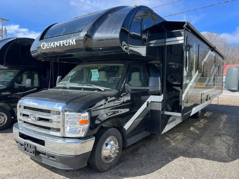 2026 Thor Motor Coach Quantum LF31 - Photo 2