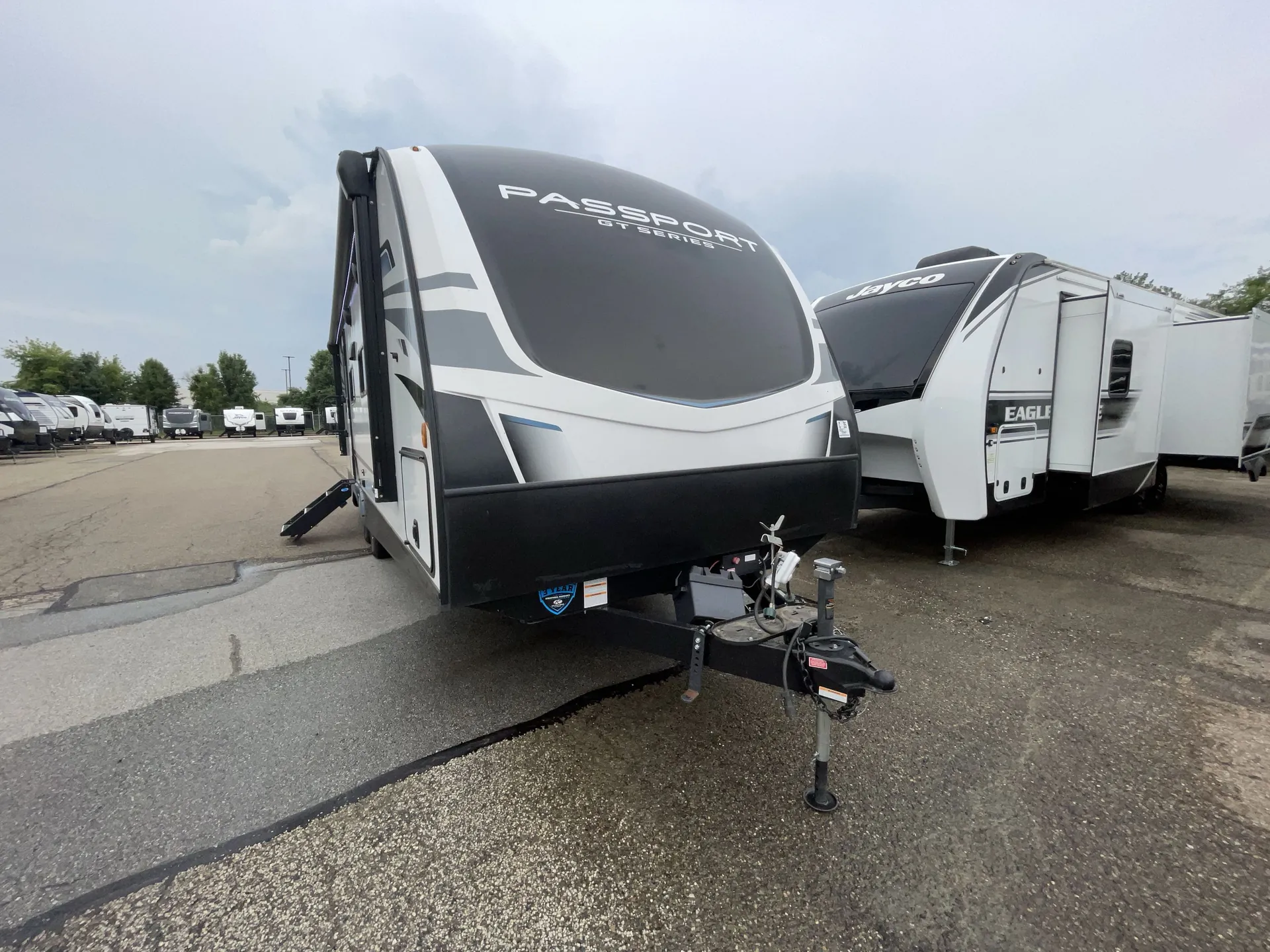 2022 Keystone Passport Grand Touring 2400RB GT - Photo 2