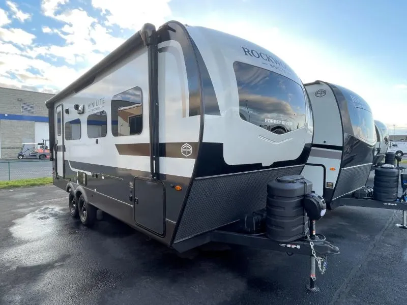 2026 Forest River Rockwood Mini Lite 2205S - Photo 2