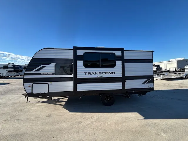 2026 Grand Design Transcend One 161BH - Photo 4