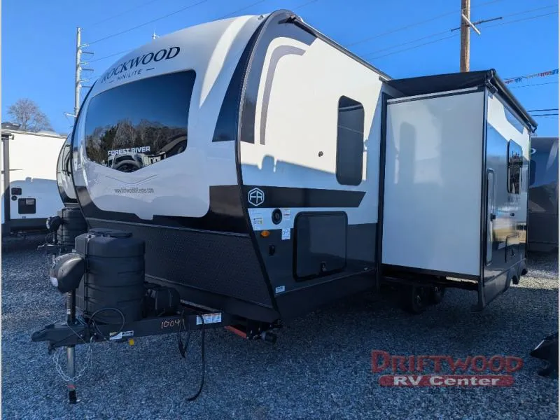 2026 Forest River Rockwood Mini Lite 2214S - Photo 3