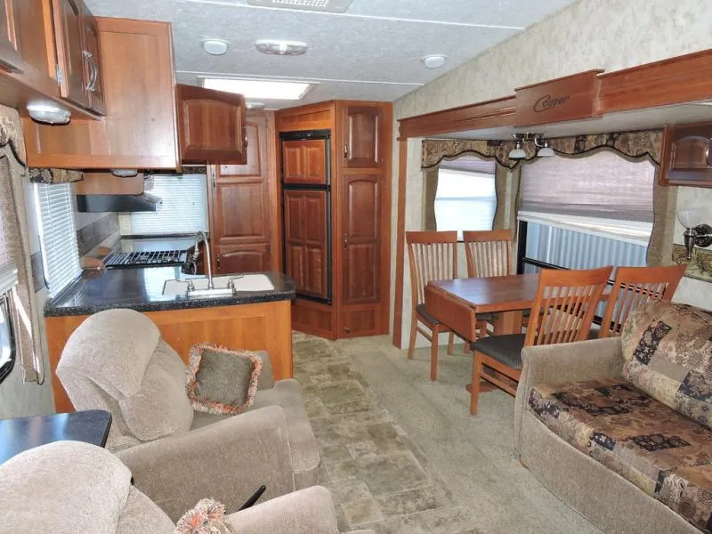 2012 Keystone RV Cougar 297RKSWE - Photo 4
