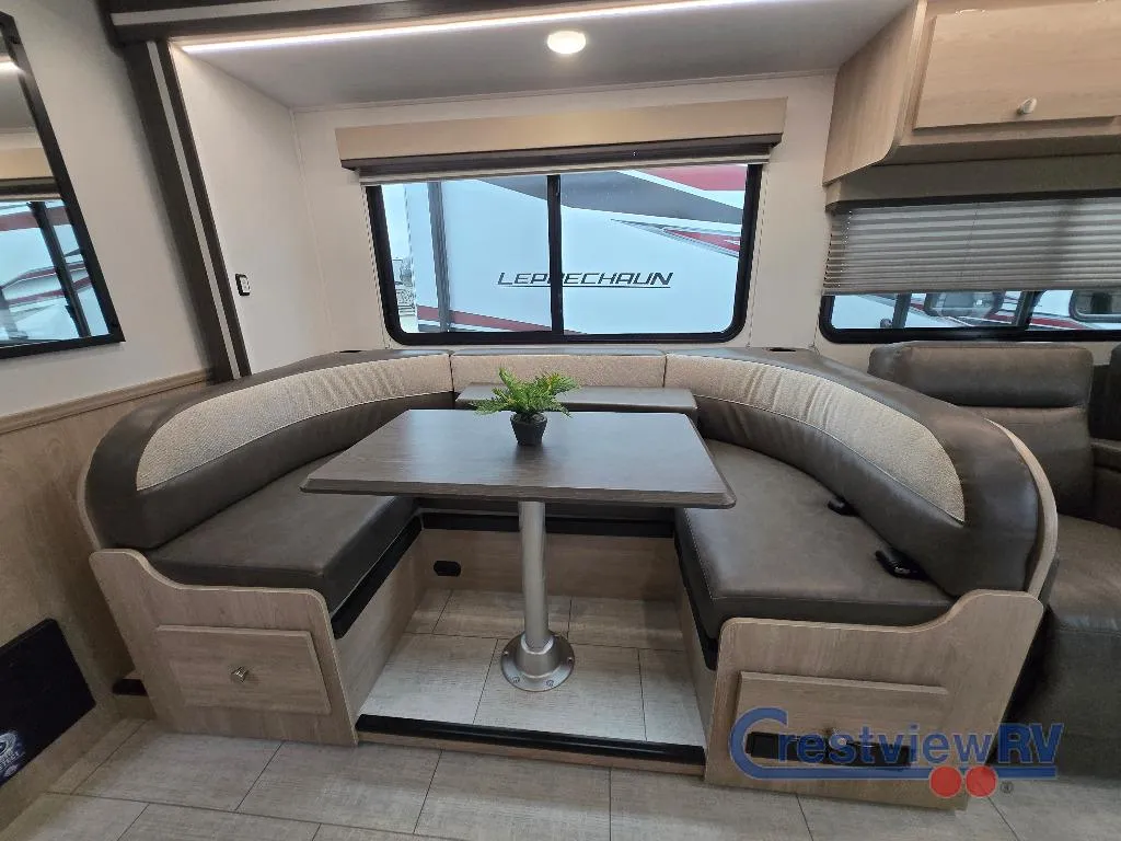 2026 Coachmen Leprechaun 319MB - Ford 450 - Photo 4