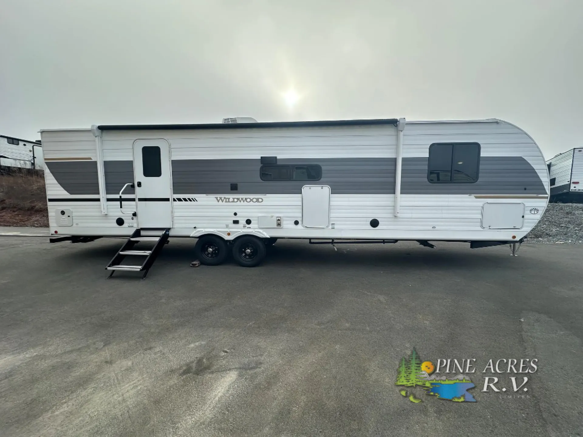 2025 Forest River Wildwood 29BDB dealer photo 1 from Pine Acres RV