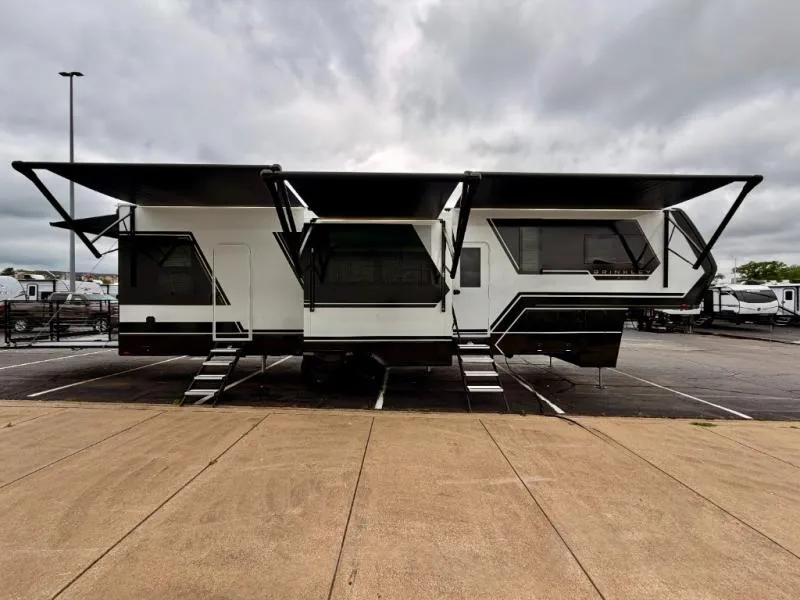 2026 Brinkley Model G 3500 - Photo 4