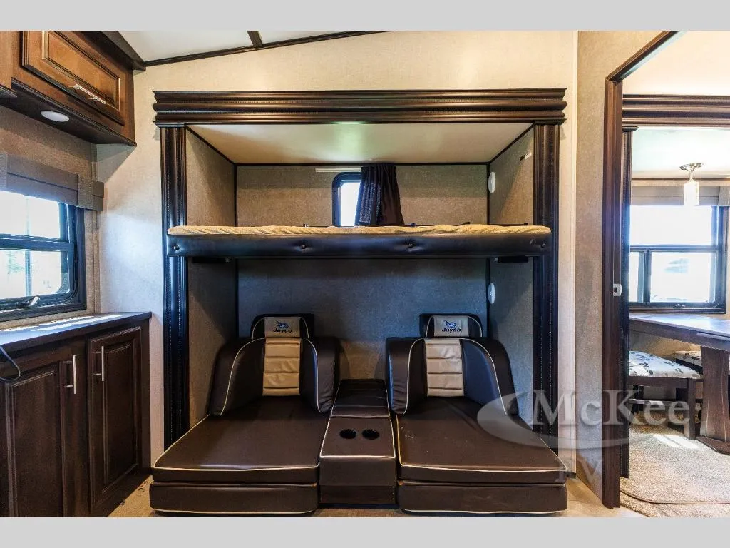 2018 Jayco North Point 375BHFS - Photo 3