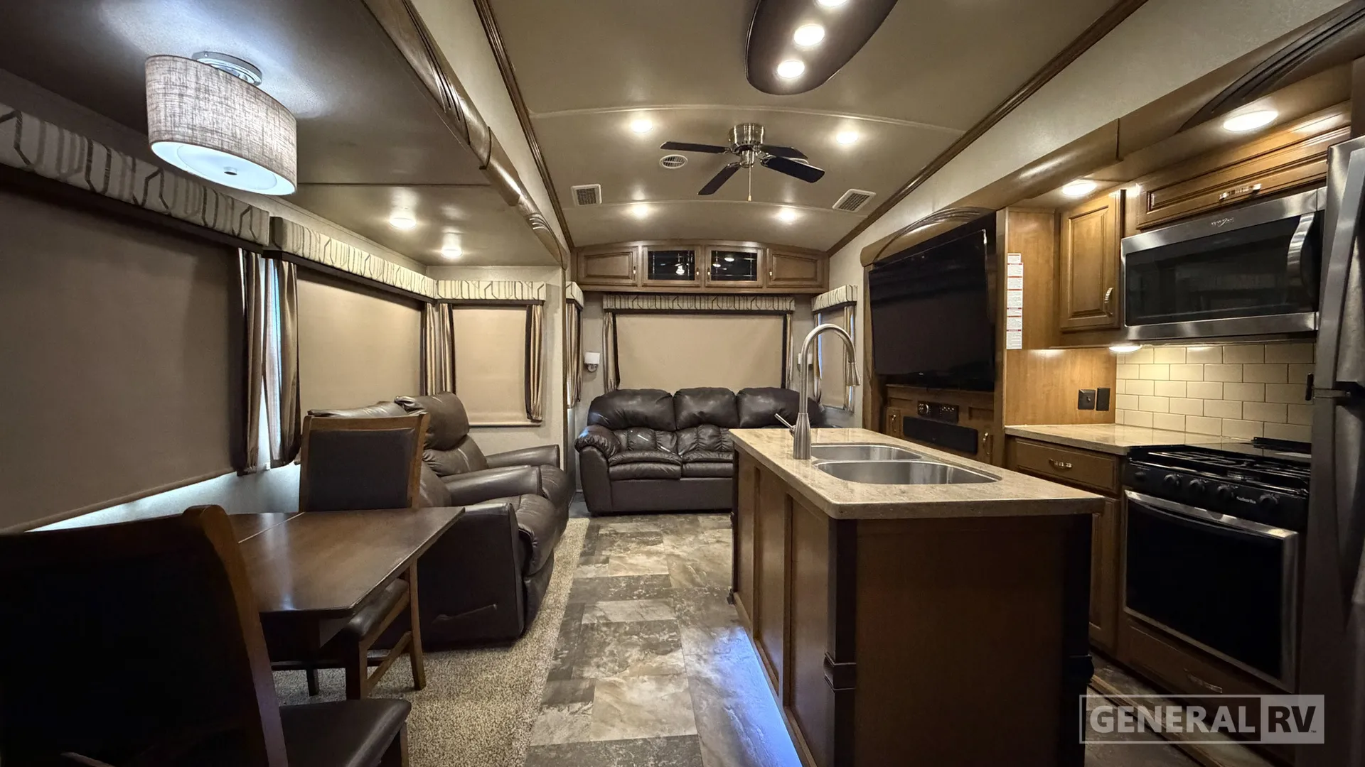 2018 Forest River Cedar Creek Hathaway Edition 34RL2 - Photo 3