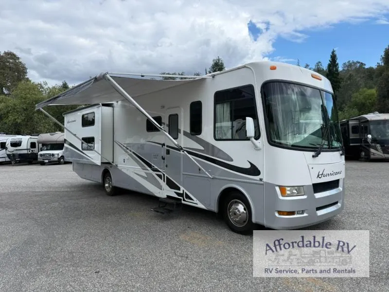 2006 Four Winds RV Hurricane 34B - Main photo