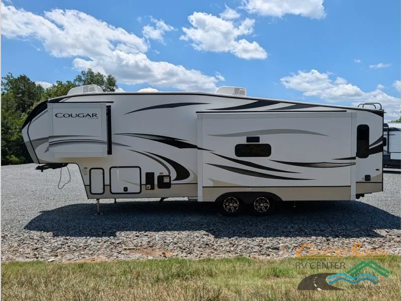 2022 Keystone Cougar Half-Ton 29RLI - Photo 4