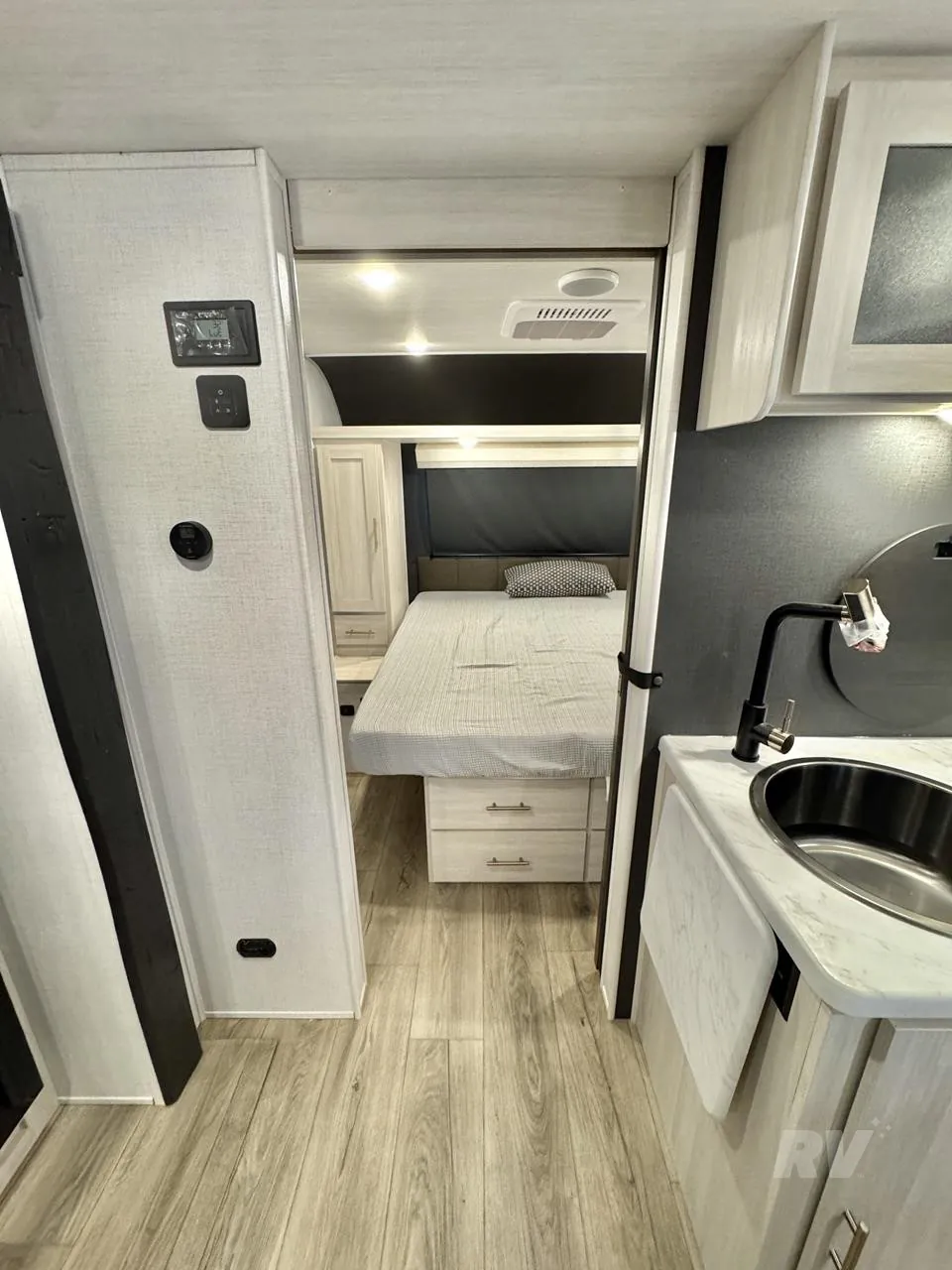 2027 FOREST RIVER R-POD UNMAPPED 26BH, Photos photo 21