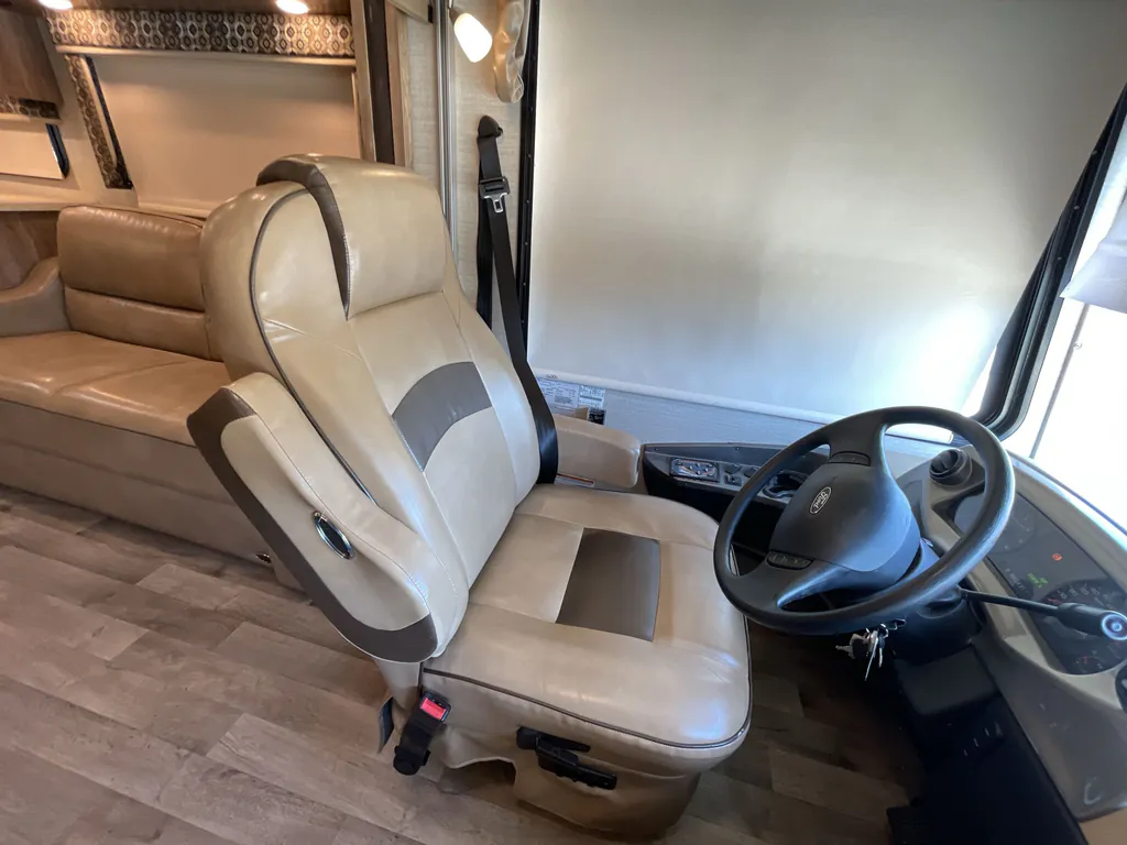 2019 Jayco Precept 29V, Photos photo 26