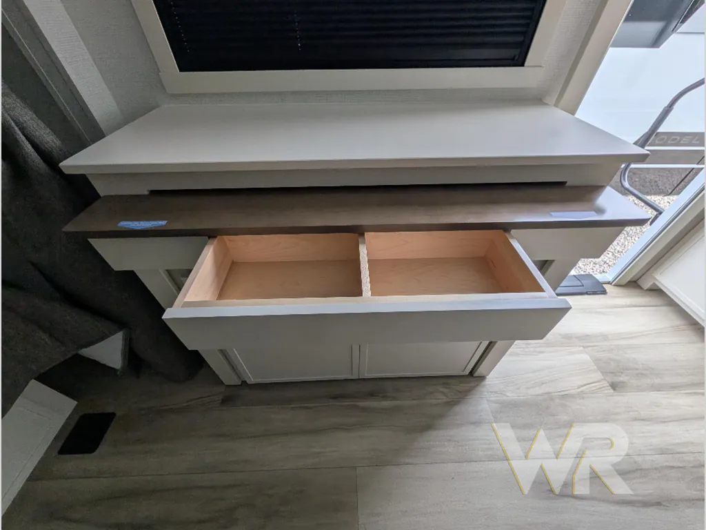 2026 Brinkley Model Ix 23X, Photos photo 19