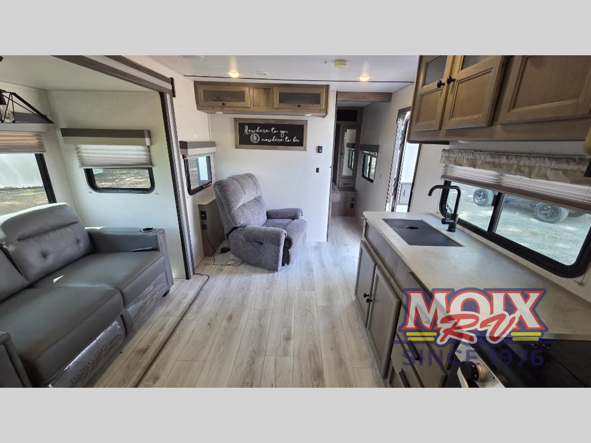 2022 Forest River Surveyor Legend 252RBLE - Photo 4