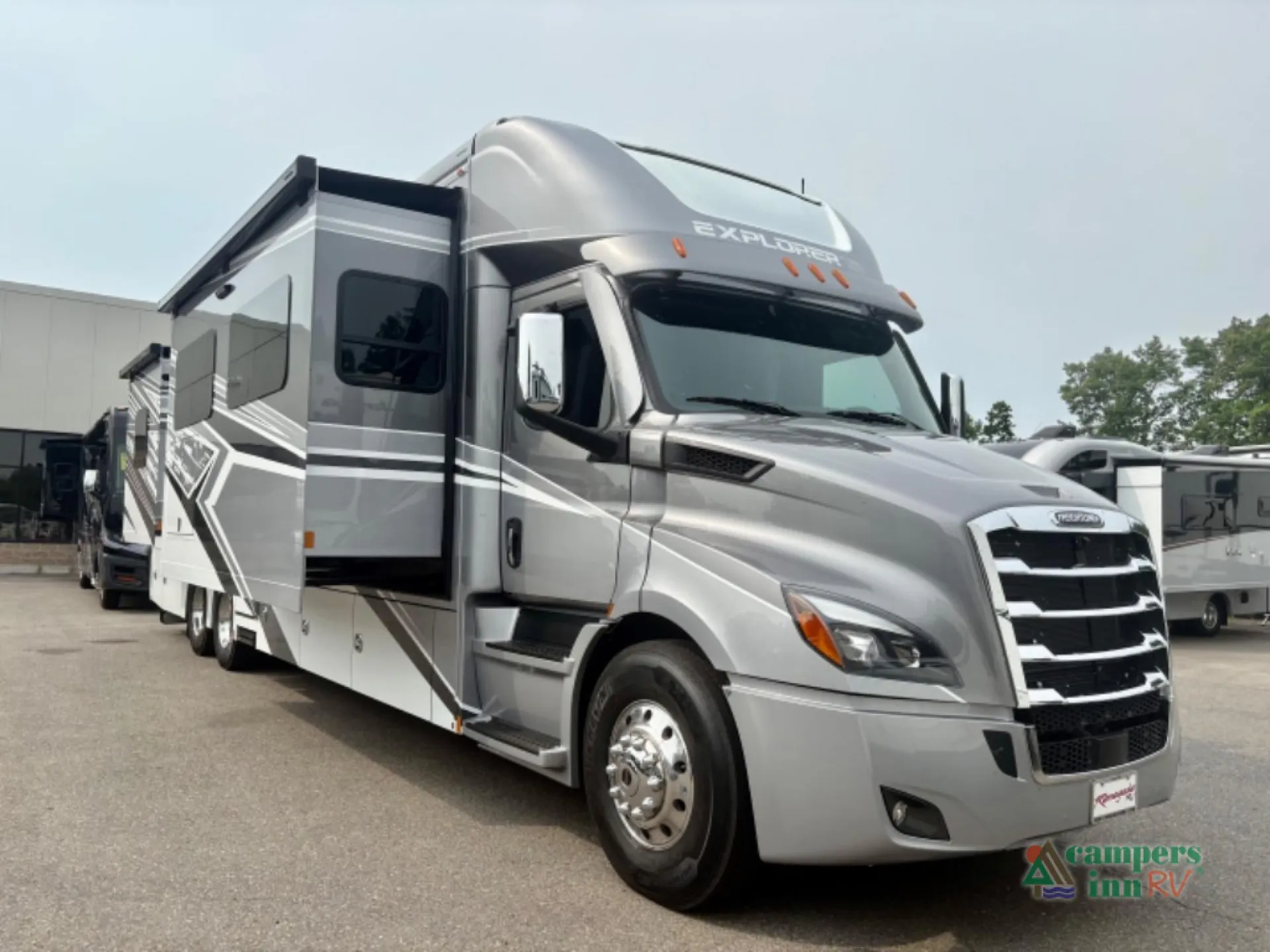 2027 Renegade RV Explorer TS 42RB - Photo 2