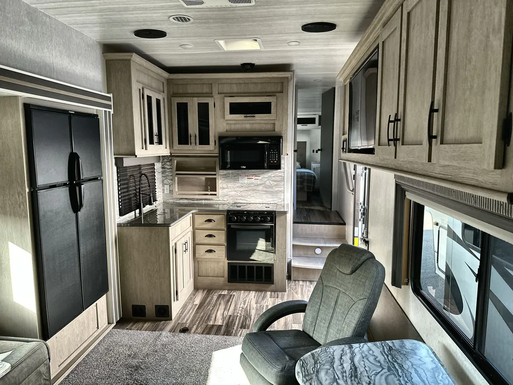 2023 Forest River Stealth SA3019G, Photos photo 3