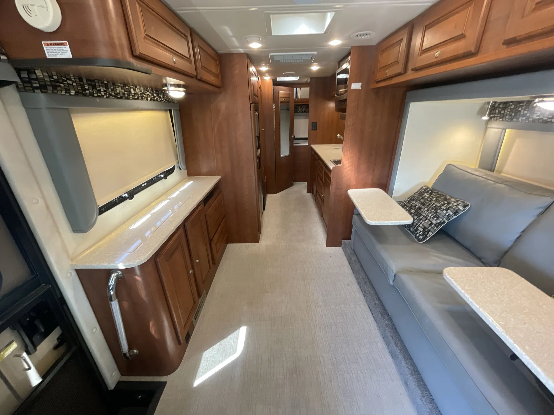 2018 Coach House Platinum II 241XL — living area main