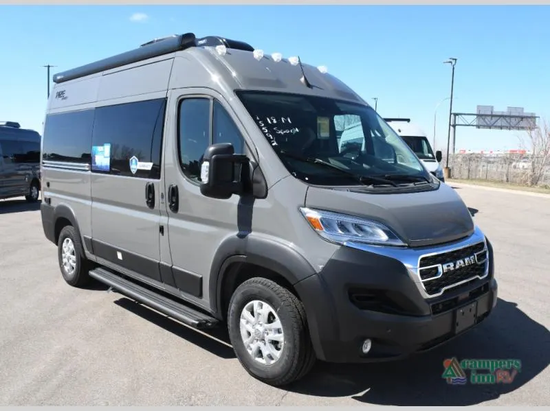 2026 Thor Motor Coach Rize 18M - Photo 2