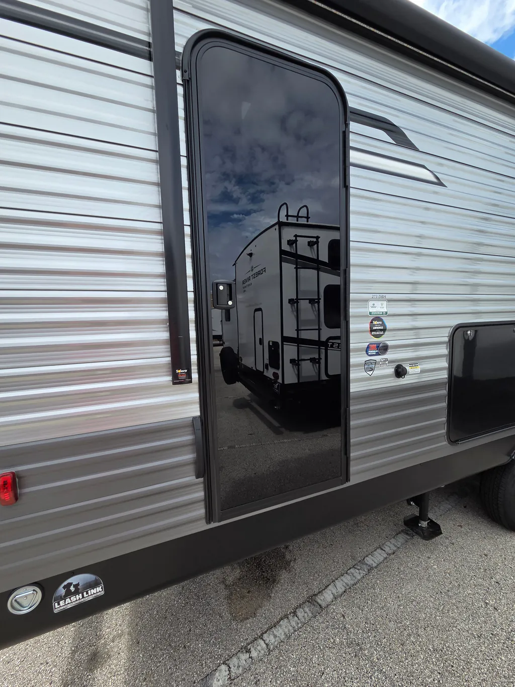 2026 Coachmen Catalina Legacy Edition 273DBHCK, Photos photo 15