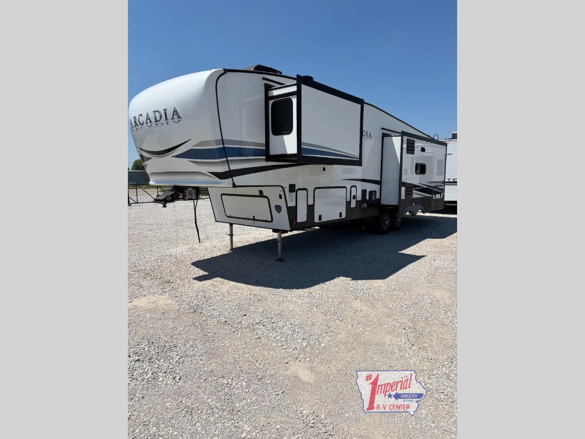 2021 Keystone Arcadia 3660RL - Photo 3