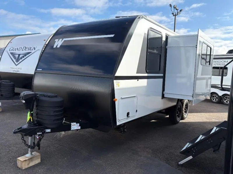 2026 Winnebago Micro Minnie 2200FBH - Photo 4