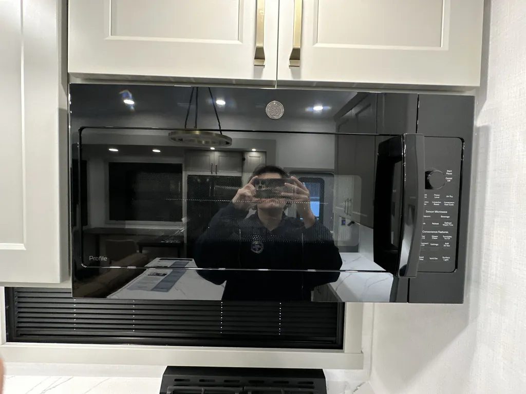 2026 Brinkley Model G 4150, Photos photo 24