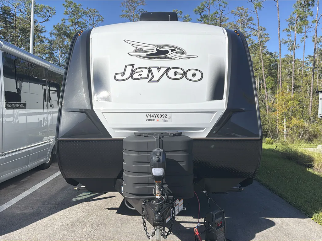 2027 Jayco Jay Feather 29BHB, Photos photo 4