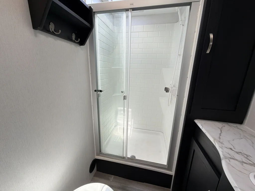 2023 Coachmen Freedom Express Ultra Lite 274RKS, Photos photo 18