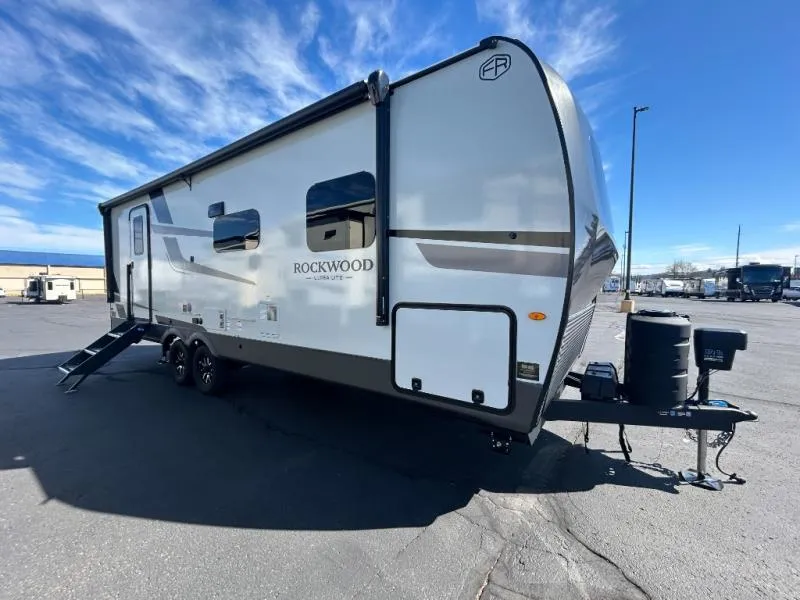 2026 Forest River Rockwood Ultra Lite 2606WS - Photo 2