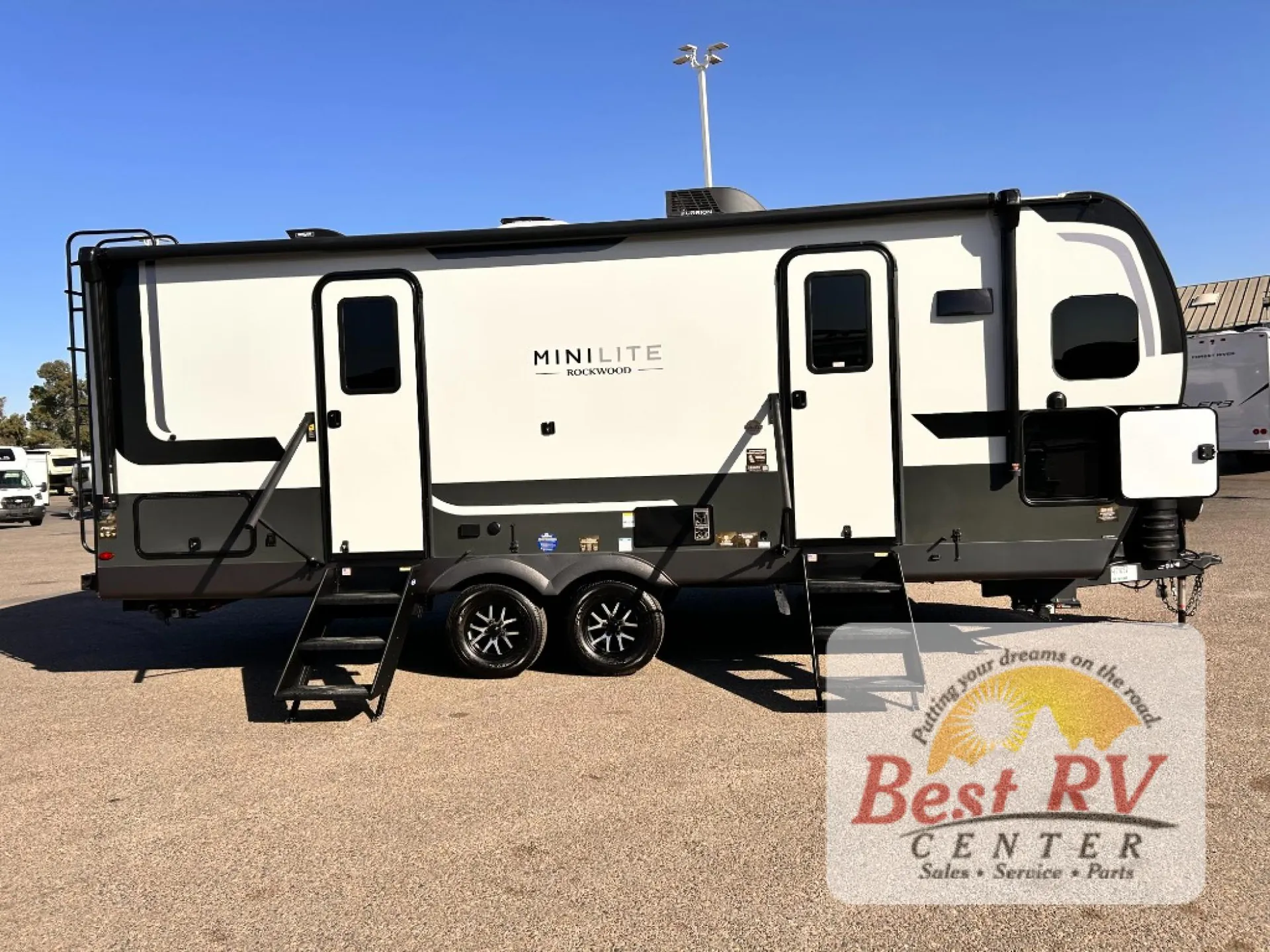 2027 Forest River Rockwood Mini Lite 2506FK - Photo 4