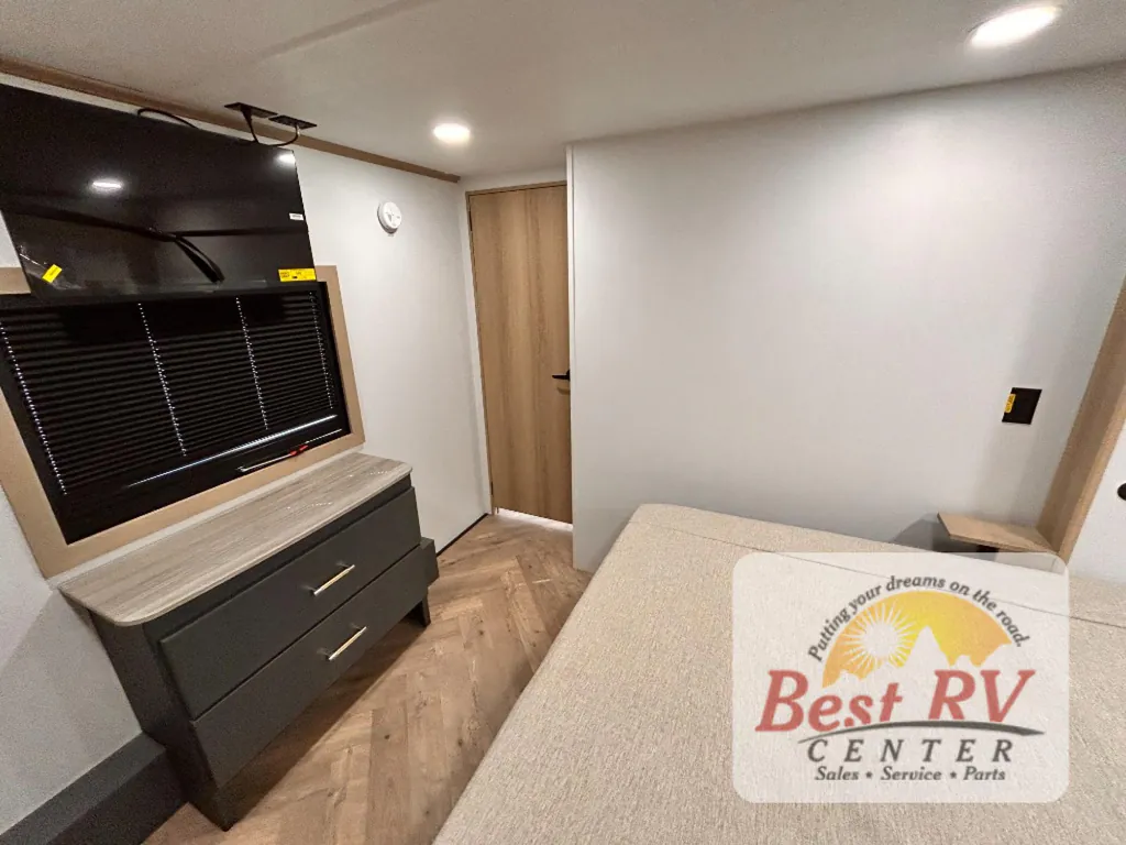 2026 Keystone Raptor 441, Photos photo 92