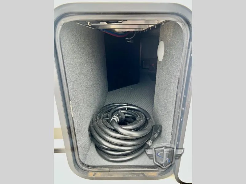 2025 Keystone Carbon 398 - Photo 3