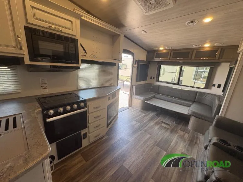 2023 Keystone RV Cougar Half-Ton 24RDS - Photo 4